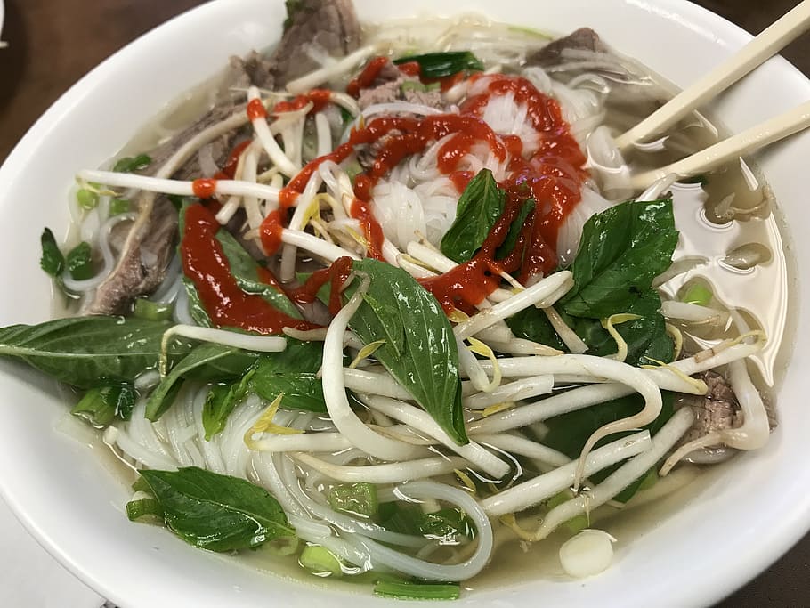 pho, sriracha, noodles, basil, close-up, food and drink, healthy eating HD wallpaper