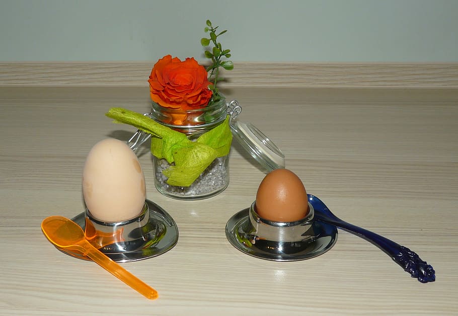 Breakfast, Cups, Boiled Egg, breakfast egg, egg cups, big and small HD wallpaper