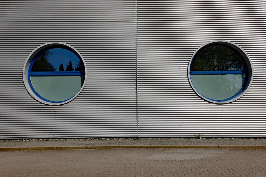 facade, window, porthole, background, reflection, circle, geometric shape HD wallpaper