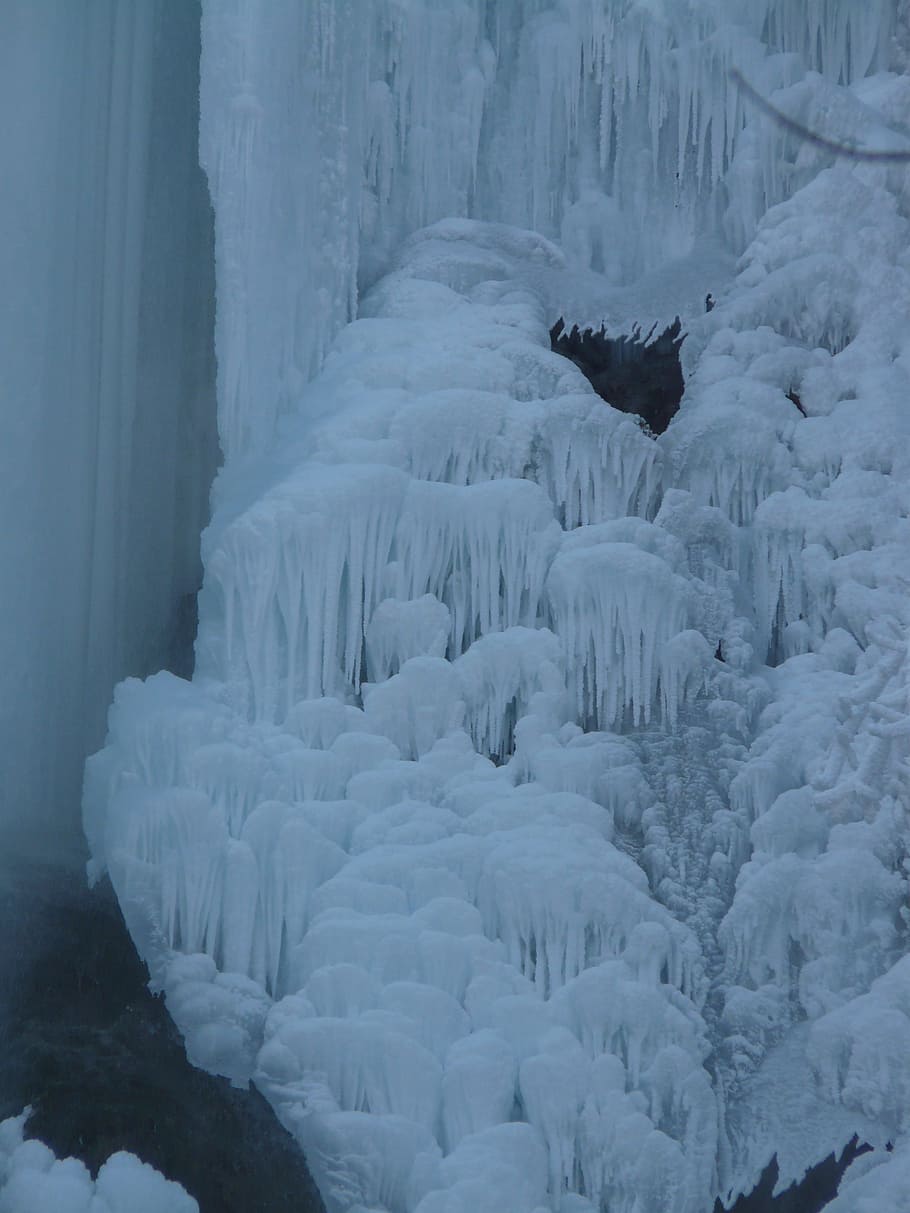 Ice Formations, Urach Waterfall, frozen, icicle, winter, cold HD wallpaper