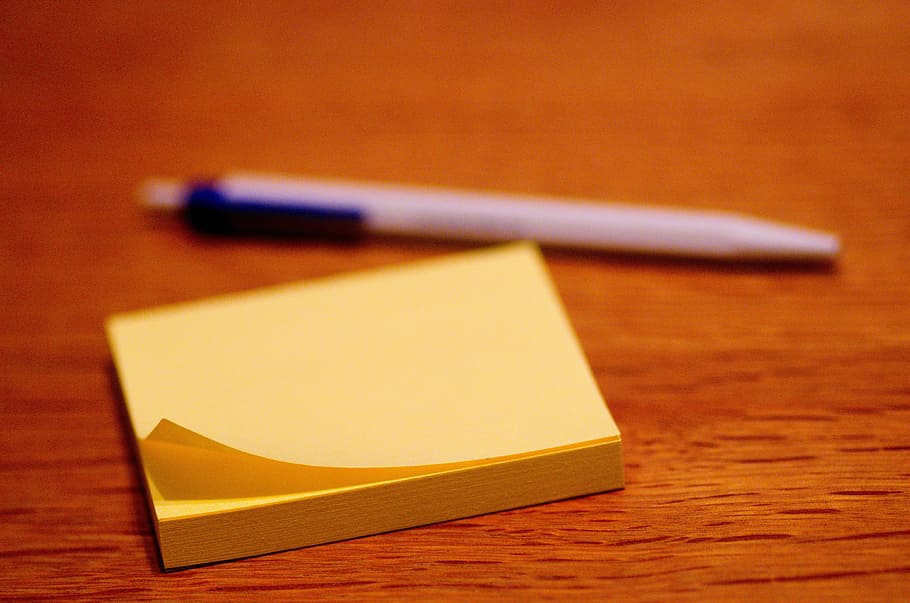 cleared sticky notes near click pen, Post It, Stickies, Adhesive HD wallpaper