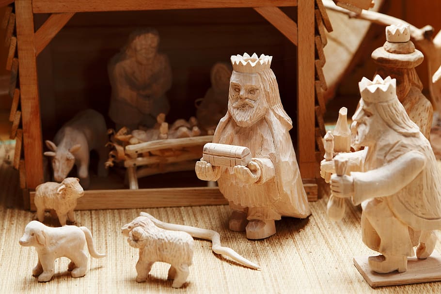 white Nativity scene wood curve figurines, Bethlehem, Bible, Christ, HD wallpaper