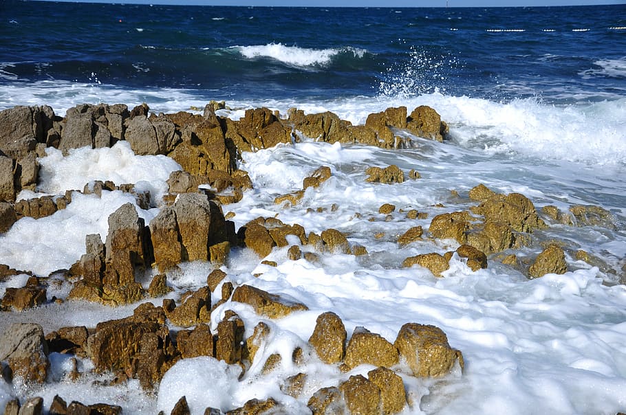 sea, foam, surf, water, rock, beauty in nature, wave, motion HD wallpaper
