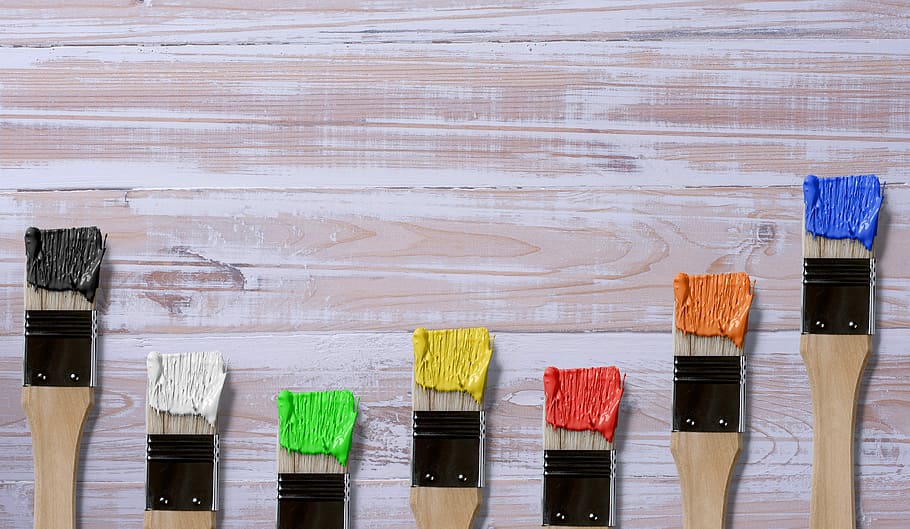 seven brown-and-black paint brushes with assorted-color paints, HD wallpaper