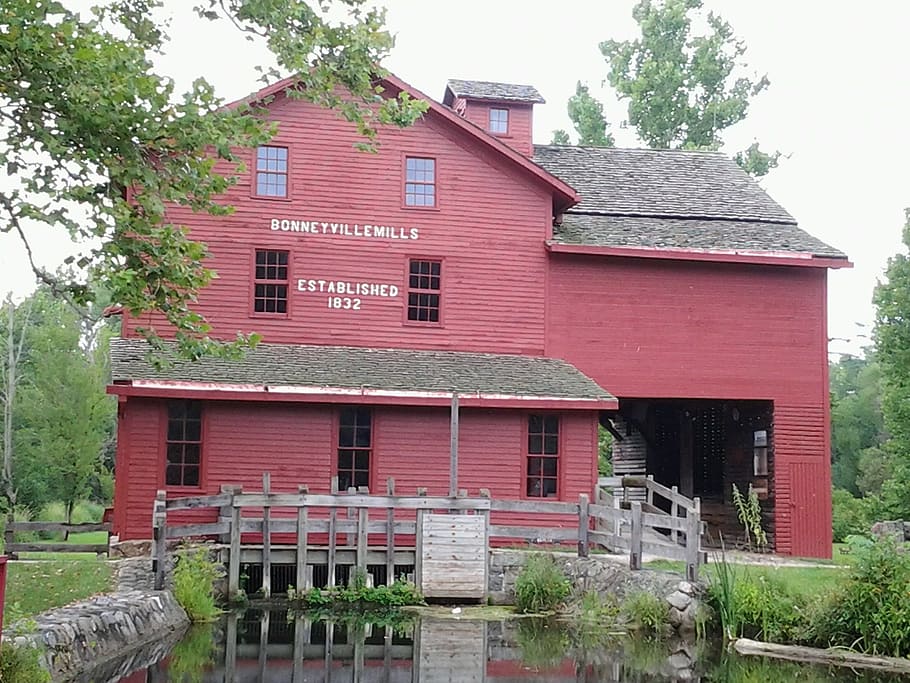 red, barn, park, old, country, summer, wooden, architecture HD wallpaper