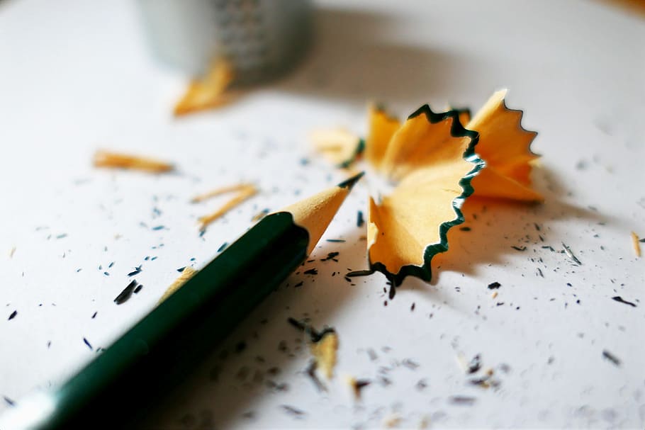 sharpened black pencil in close up photography, sharp drop HD wallpaper