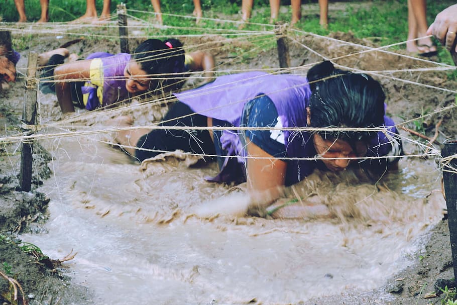 two women crawling on mud with rope, woman crawling on puddle, HD wallpaper