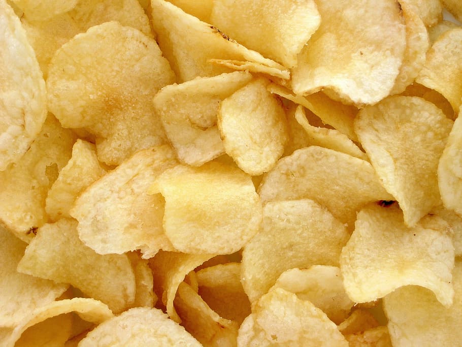brown chips lot, chips potatoes, kitchen, aperitif, food, power HD wallpaper