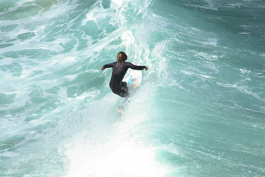 woman surfing in waves, person surfing on big waves, sea, ocean HD wallpaper