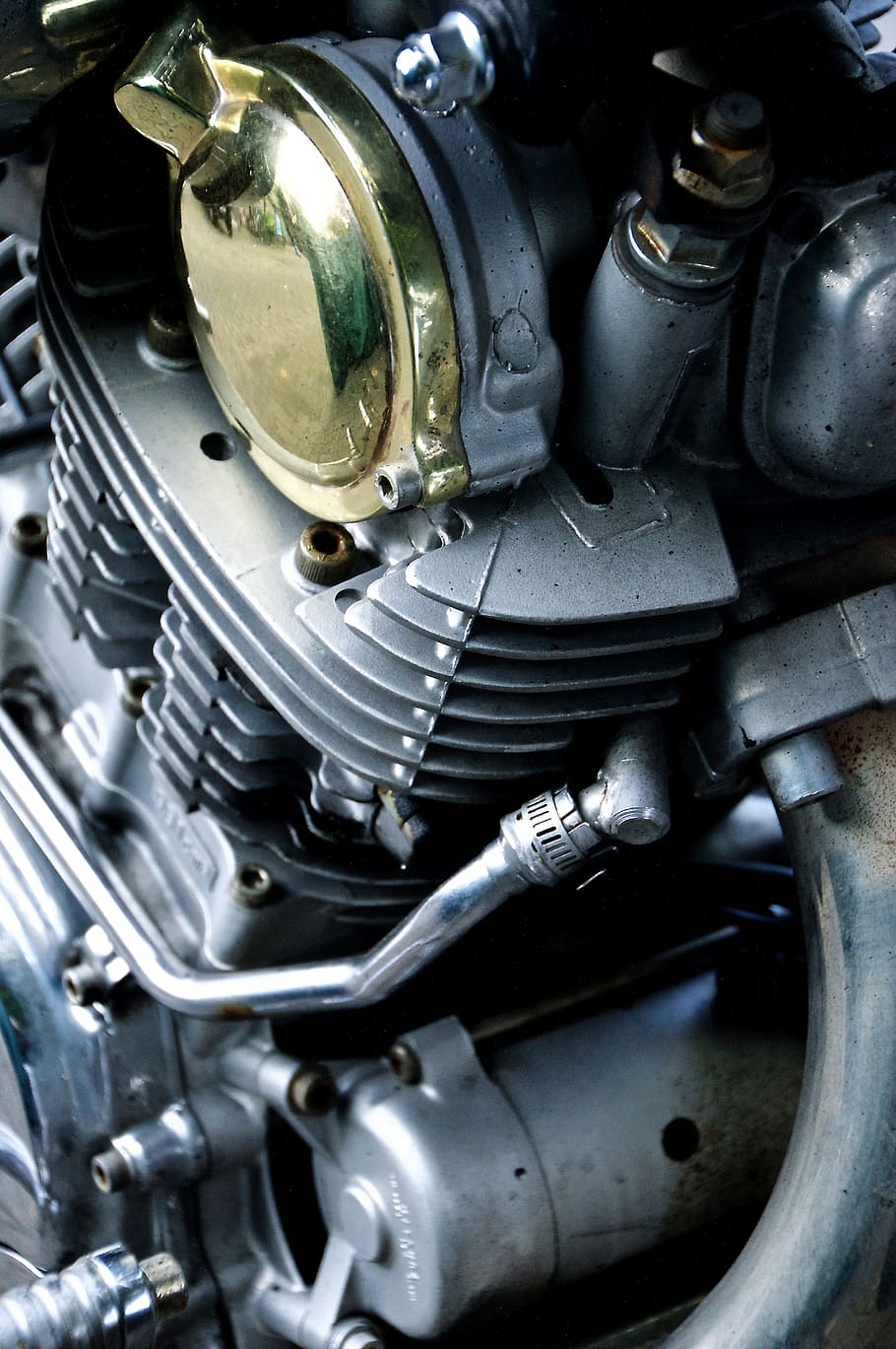 gray motorcycle engine, yamaha, details, technology, chrome HD wallpaper