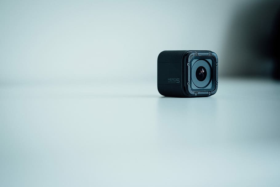 HD wallpaper: selective focus photography of GoPro Session, shallow focus photography of black action camera - Wallpaper Flare