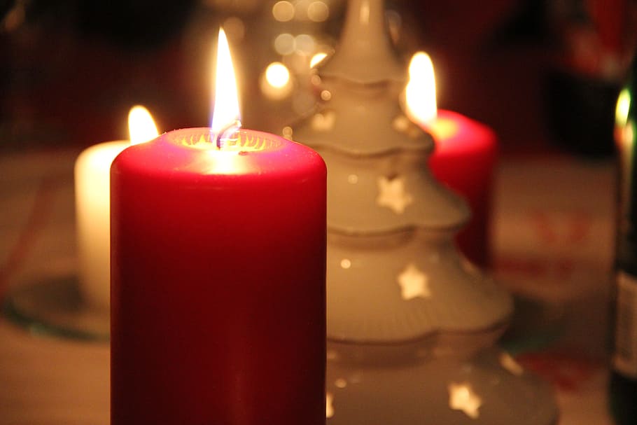 light, christmas lights, red, table, candle, burning, fire HD wallpaper