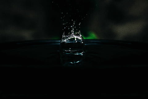 splash, water, splashing, drop, selective focus photography of water droplet HD wallpaper