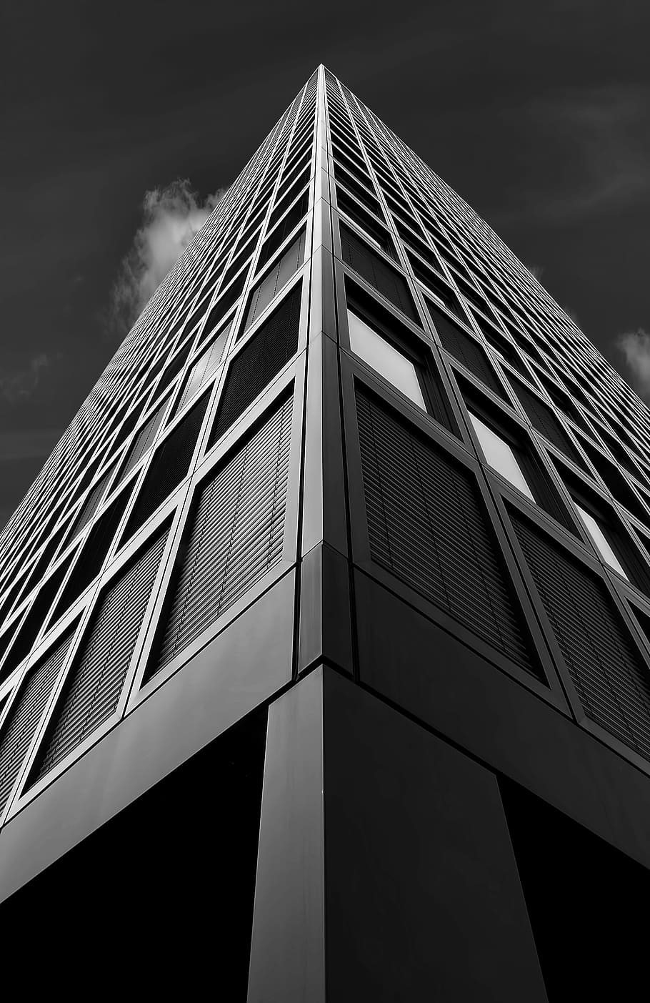 low angle photography building, gray concrete building, architecture HD wallpaper
