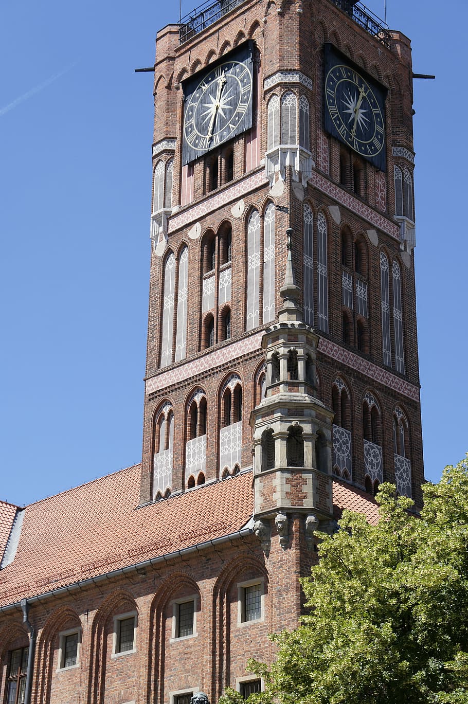 Toruń, Tower, Clock, Monuments, the city centre, old buildings HD wallpaper