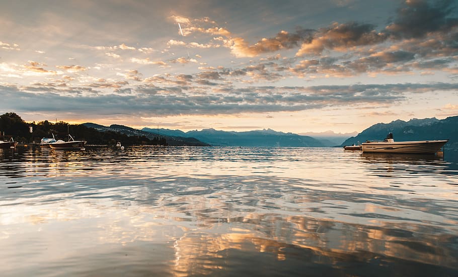 Morning light in Lausanne lake side., boat on body of water, cloud HD wallpaper