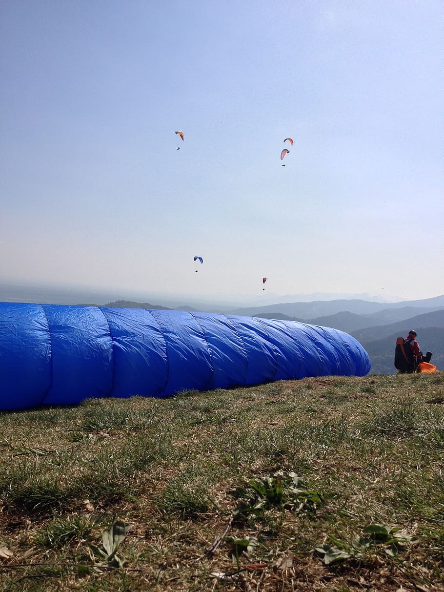 paragliding, flight, sky, parachute, sport, extreme, land, nature HD wallpaper