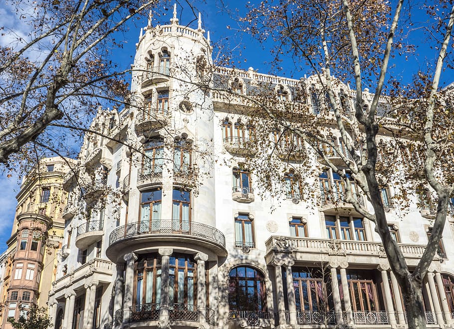 white concrete building at daytime, barcelona, spain, architecture, HD wallpaper