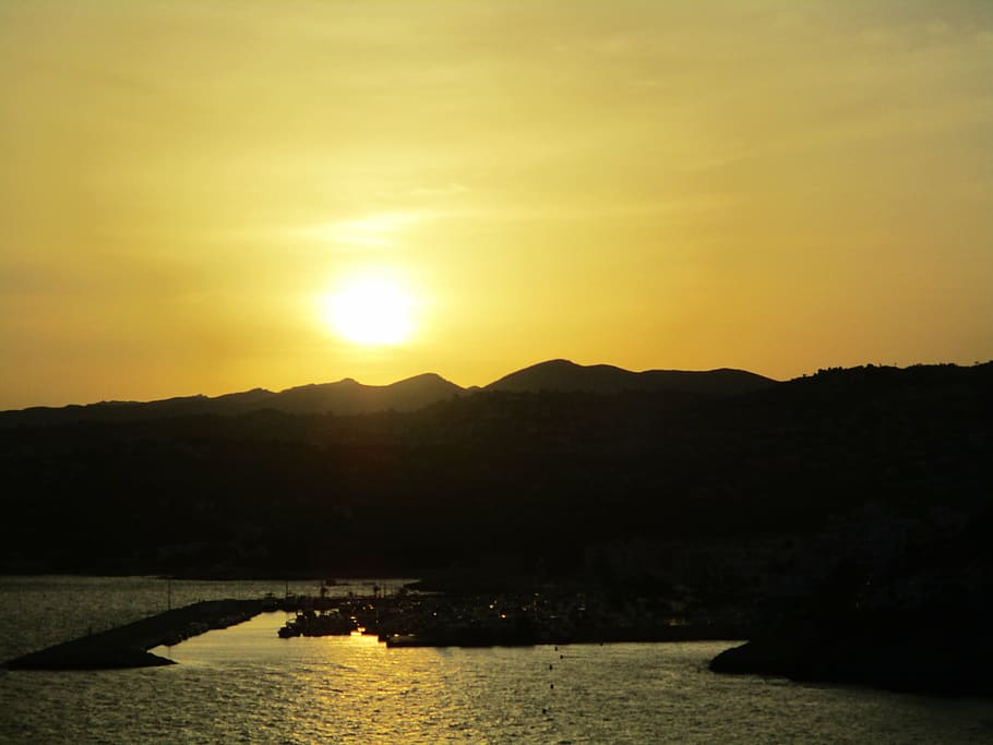 sunset, sea, setting sun, colorful sunset, water, landscape HD wallpaper