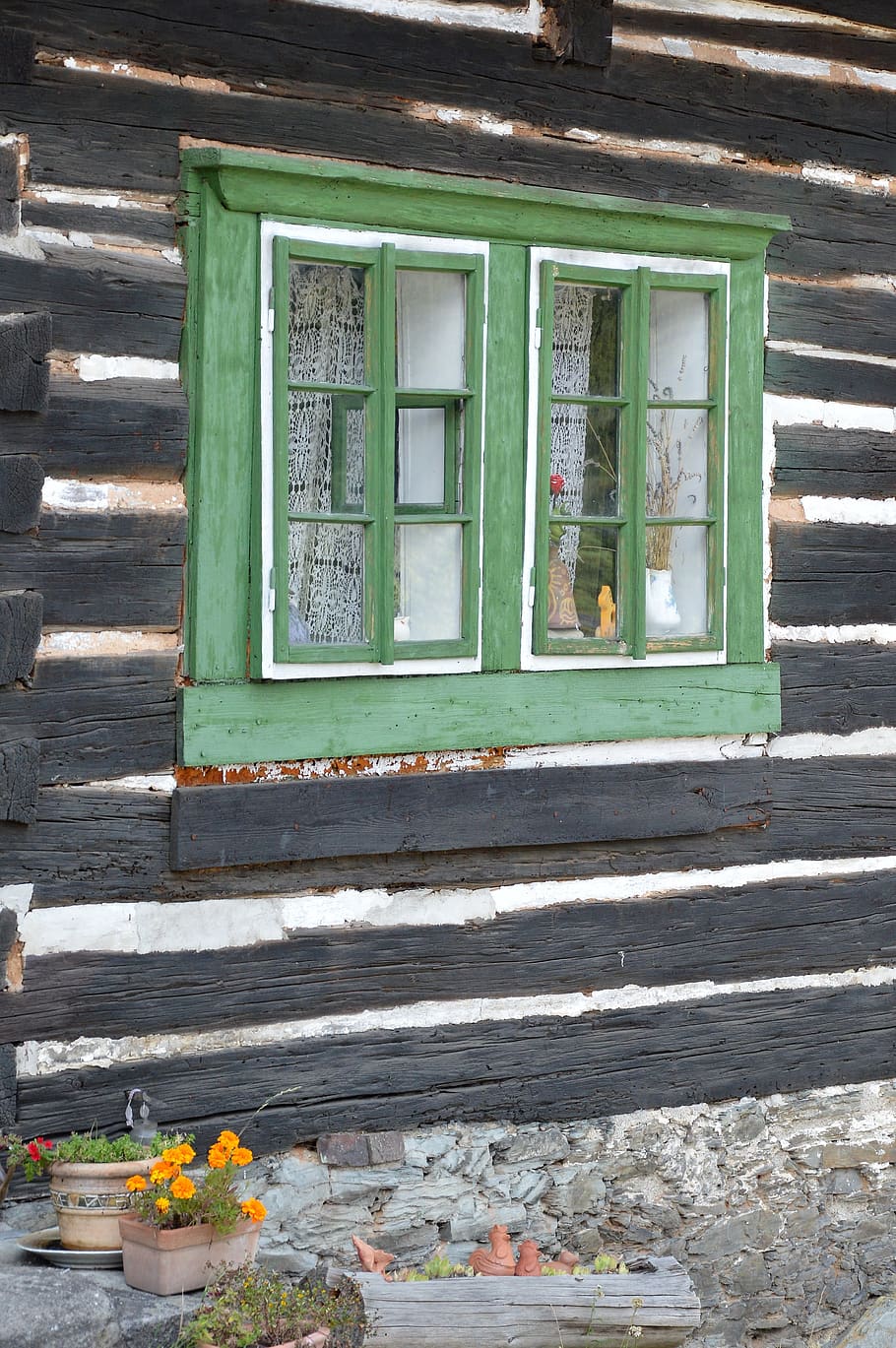 window, old, green, architecture, wall, texture, wooden, facade HD wallpaper