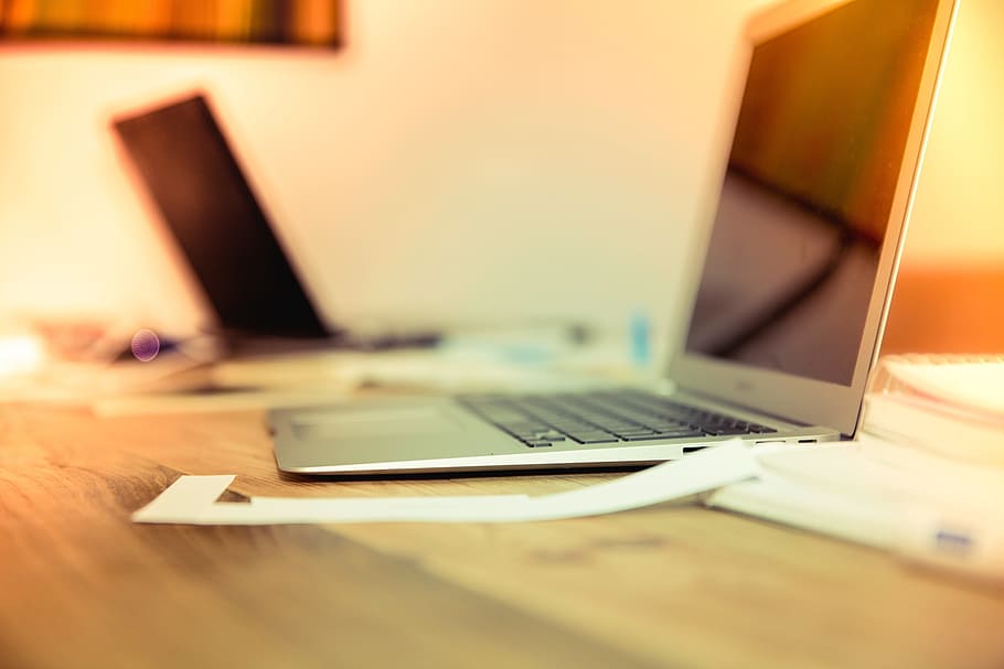 shallow focus photography of gray laptop, workspace, computers HD wallpaper