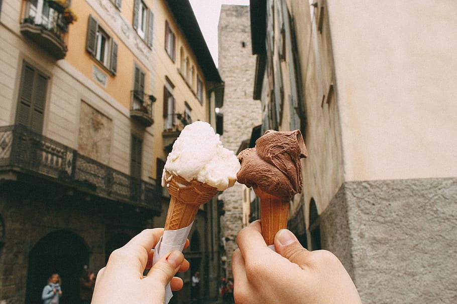 architecture, building, infrastructure, hand, frozen, ice cream HD wallpaper