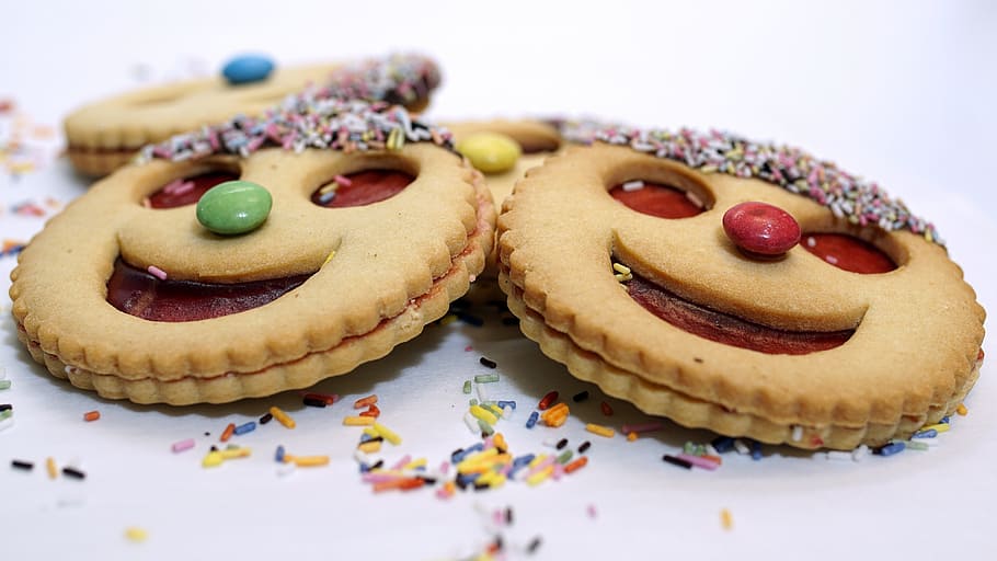 closeup photo of smiley cookies, dessert, pastries, food, cake, HD wallpaper