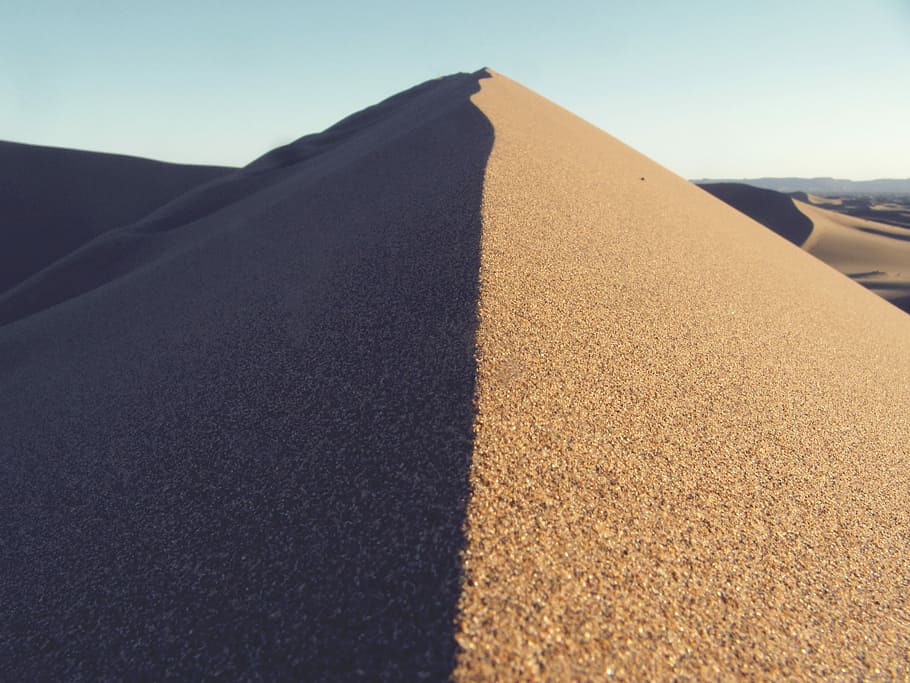 brown dessert, closeup phot oof desert, dune, sand, sand dune HD wallpaper