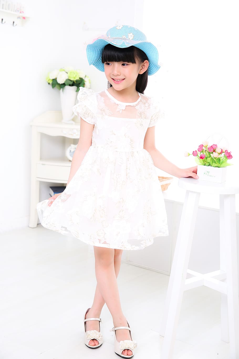 Child, Girls, Portrait, Photo, white dress, hat, bid, asia, HD wallpaper
