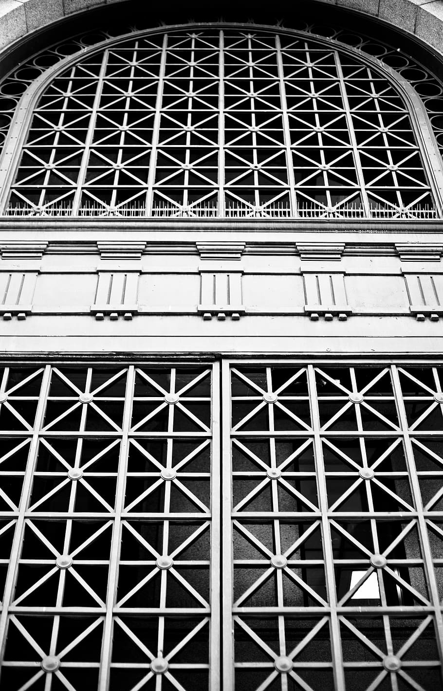Grid, Metal, Door, Texture, Architecture, steel, black and white HD wallpaper