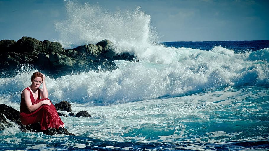 woman sitting on rock near body of water, girl, ocean, waves HD wallpaper
