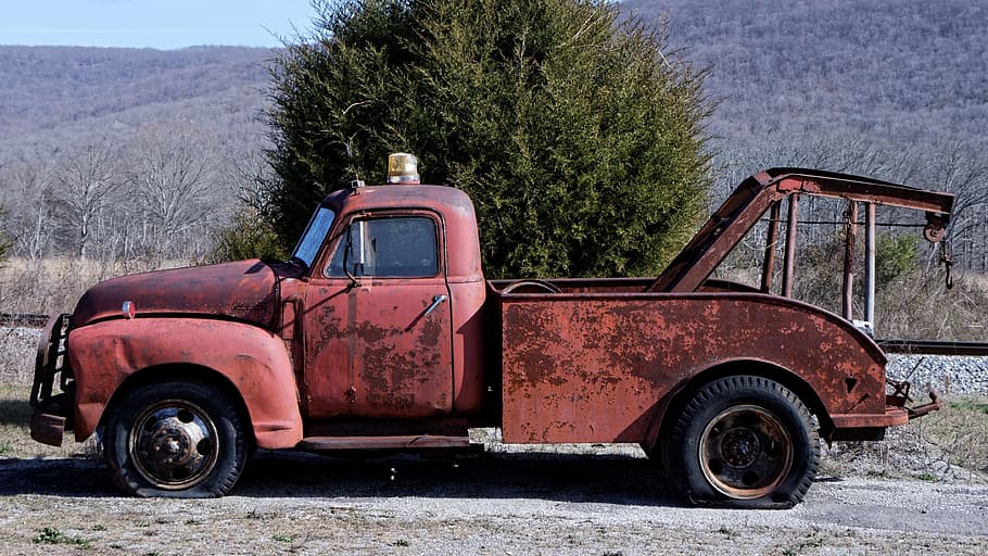 Hd Wallpaper Wrecker Tow Truck Antique Old Vehicle Emergency Breakdown Wallpaper Flare