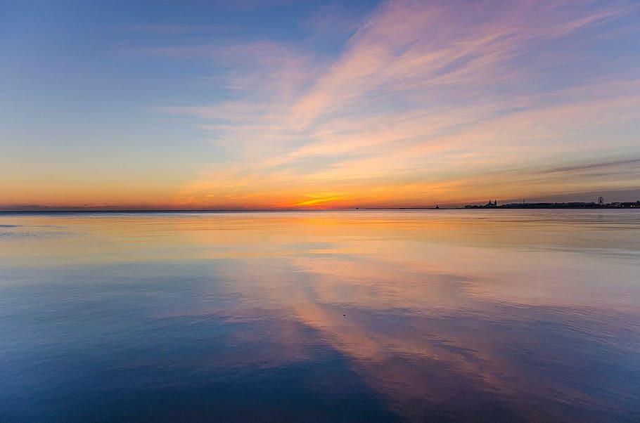 dusk, ocean, sea, sky, sunset, nature, reflection, water, beach HD wallpaper