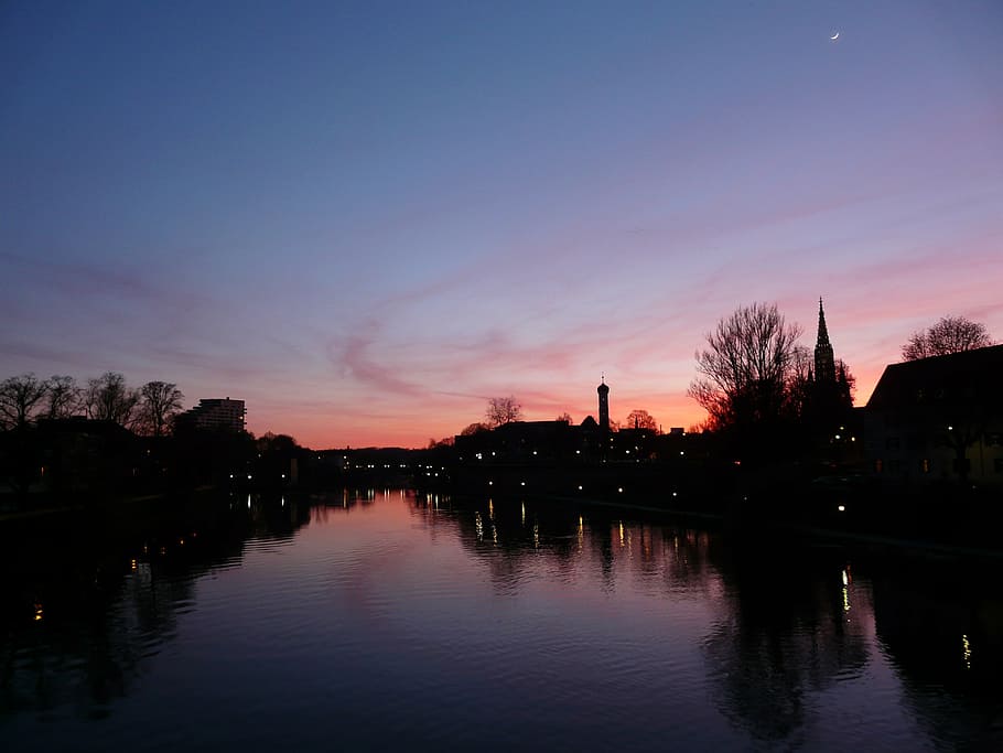 river, water, city, sunset, romance, moon, mystical, silhouette HD wallpaper