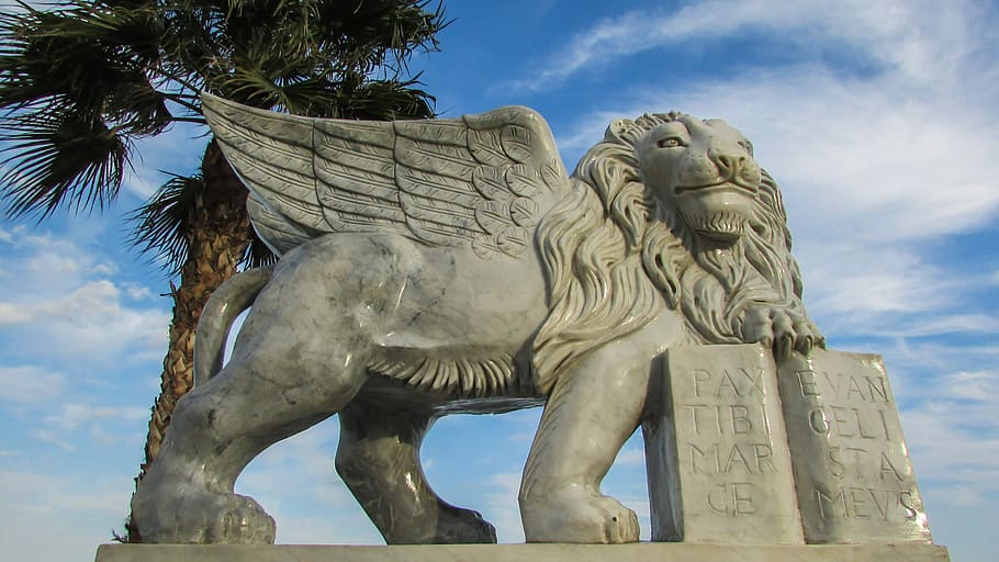 lion with wings statue