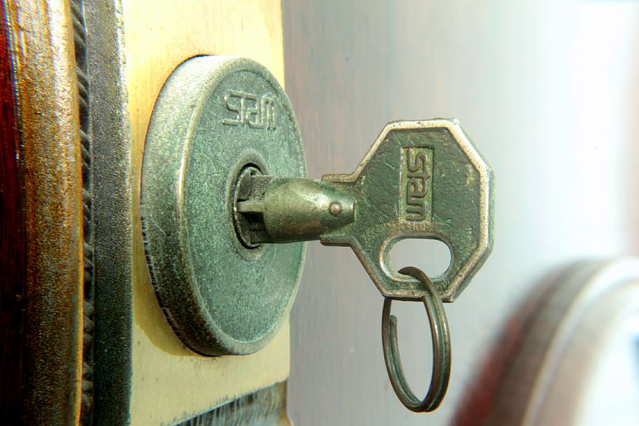 key, lock, open, opening, door, metal, close-up, entrance, safety, HD wallpaper