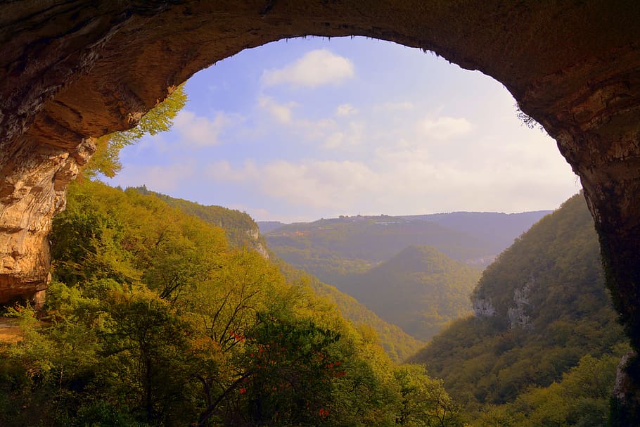 cave near green mountains under cloudy sky, arc, natural, the bridge of veja, HD wallpaper