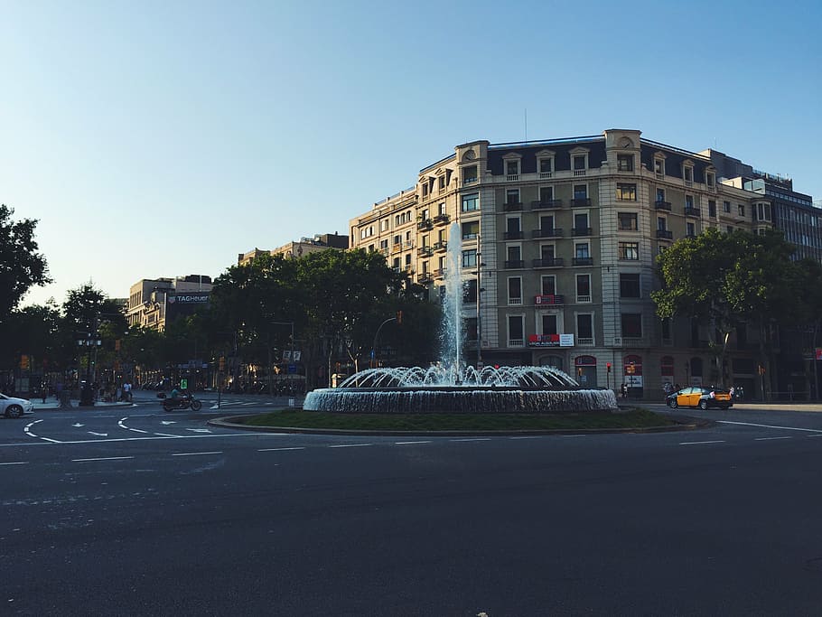 fountain in front of building, vehicle, car, bike, motorcycle, HD wallpaper