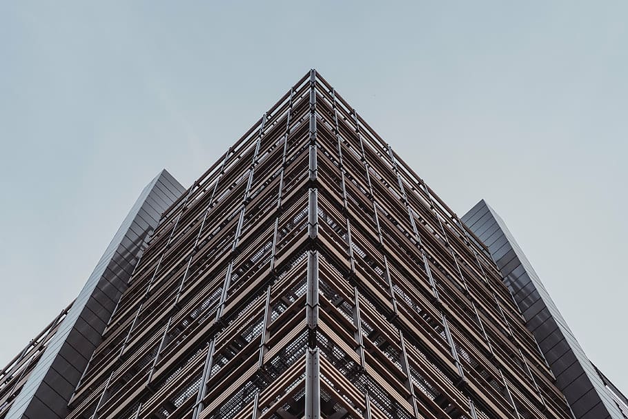 worm's-eye view photo of brown and gray building, facade, architecture HD wallpaper