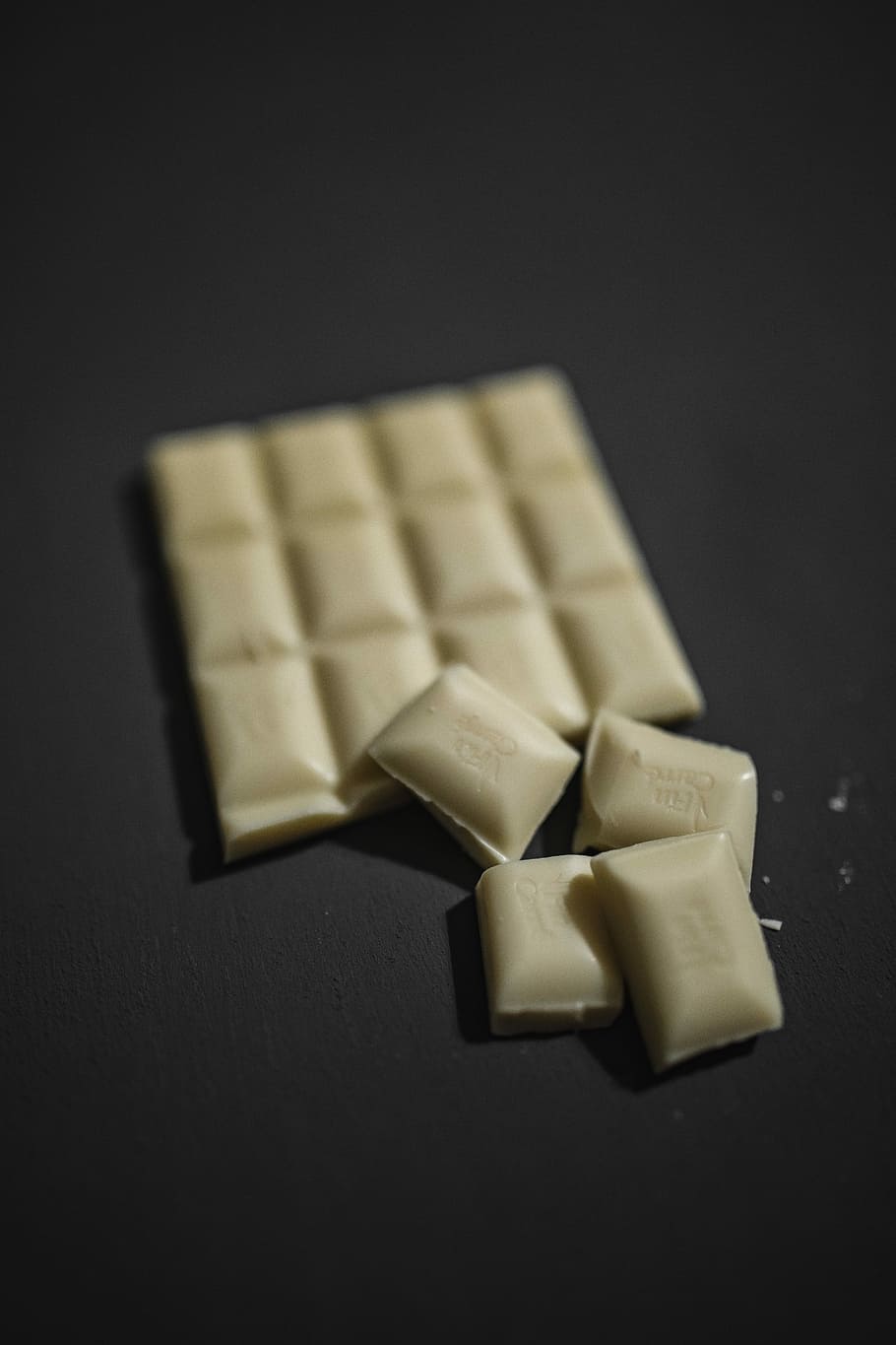 White and nut chocolate bars, brown, sweets, nuts, confectionery HD wallpaper