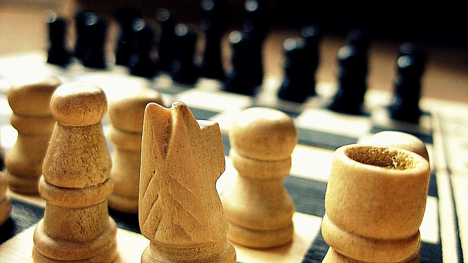 chess board set, chessboard, game, strategy, battle, challenge HD wallpaper