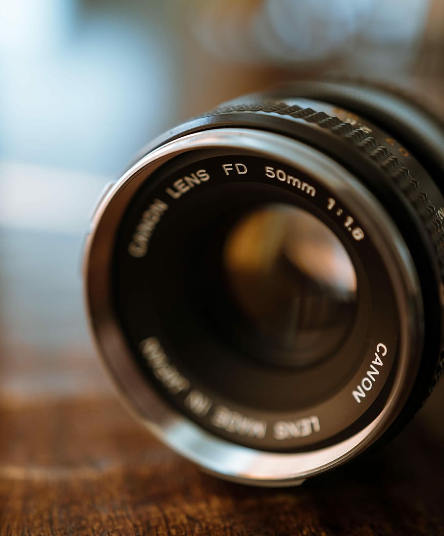 shallow photo of black Canon DSLR camera lens, reflection, photography themes HD wallpaper