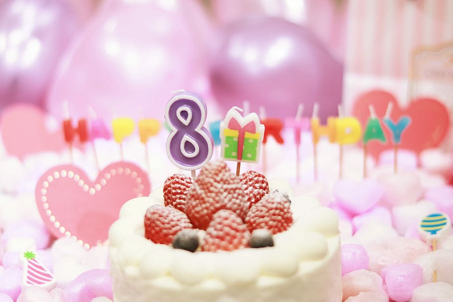 strawberry cake, dessert, sweet Food, birthday, celebration, cupcake HD wallpaper