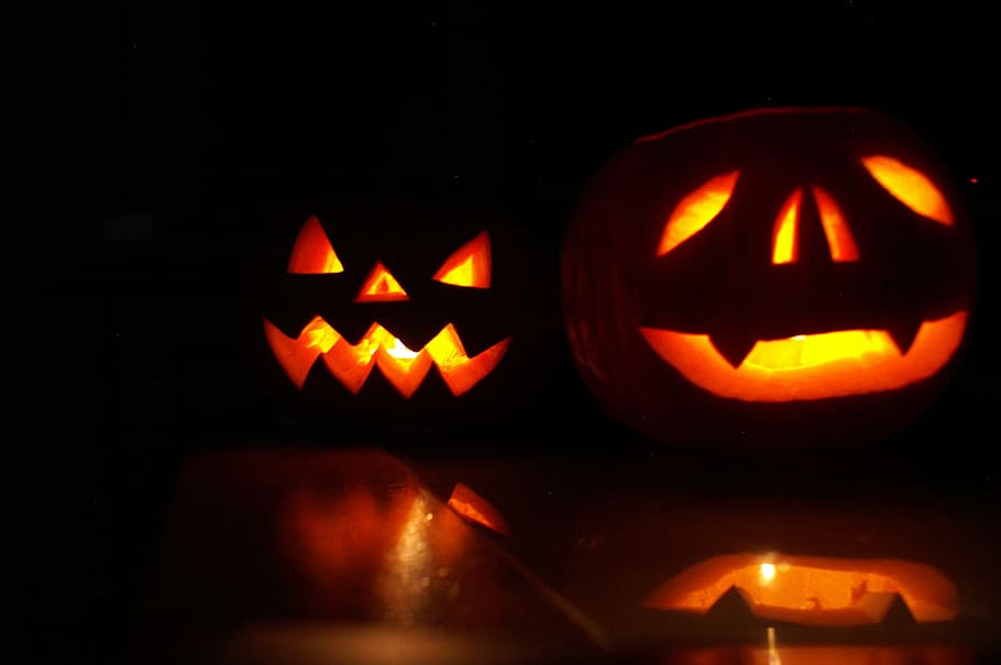 two orange jack-o-lanterns, Pumpkin, Chilling, hallowen, trim HD wallpaper