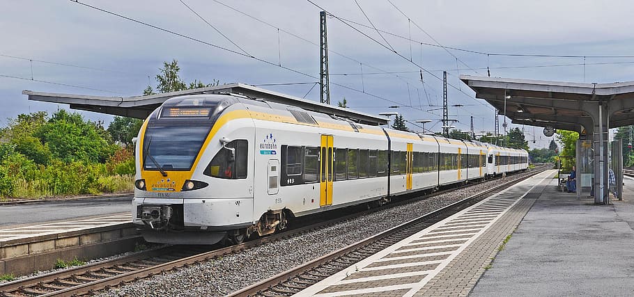euro rail, regional traffic, electrical multiple unit, double unit