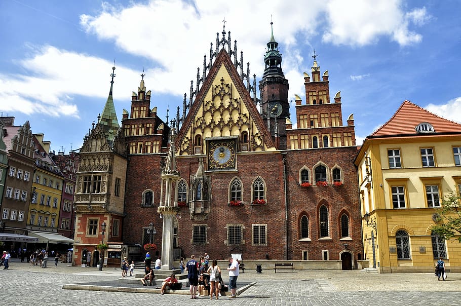 Wroclaw Travel Guide | Wroclaw Tourism - KAYAK