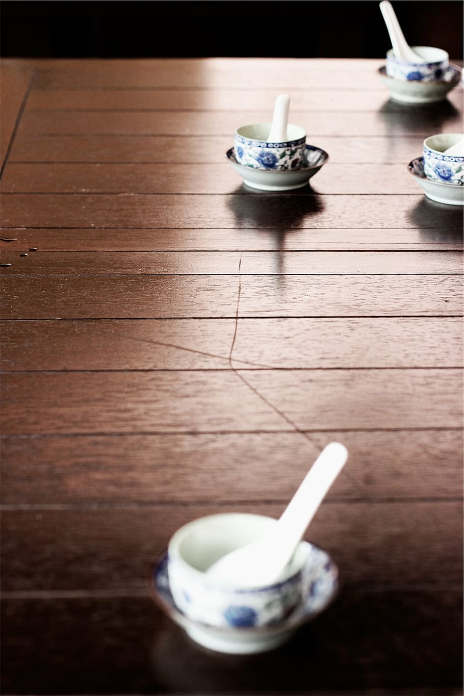 white ceramic soup bowl with spoon on table, blue, floral, cup HD wallpaper
