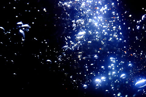 water bubble digital wallpaper, air bubble, underwater, photo HD wallpaper