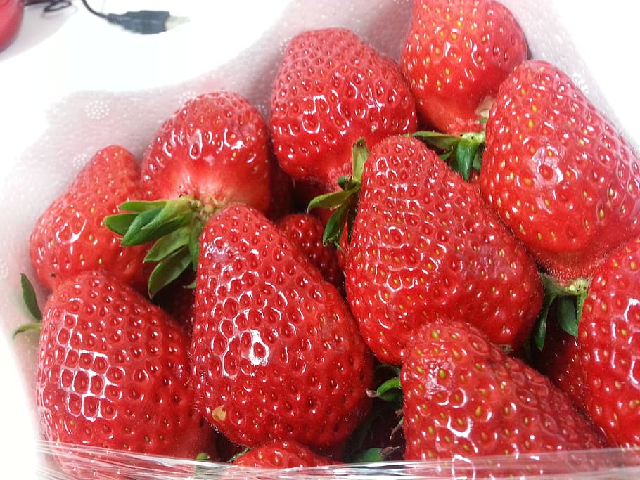 strawberry, fruit, red, spring, berry fruit, food and drink HD wallpaper