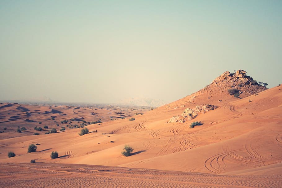 HD wallpaper: Dubai Desert, desert place under grey sky, sand dunes, dune  bashing | Wallpaper Flare